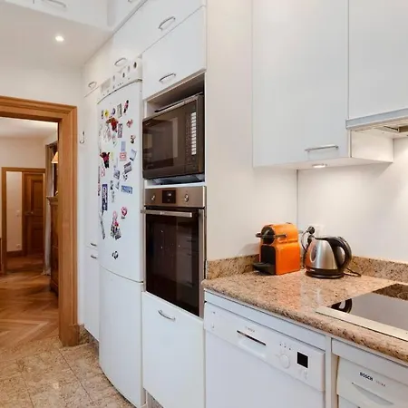 Appartement Saint Paul Le Marais - Hyper Cosy 90m2 - 2 Bdrs *